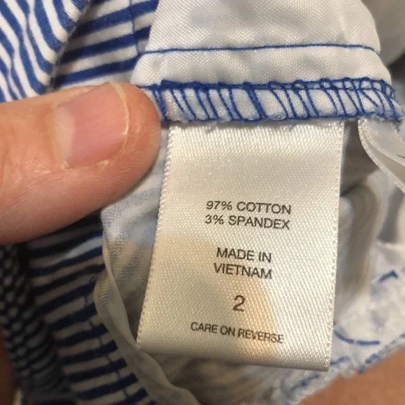 New York & Company shorts - Picture 8 of 13